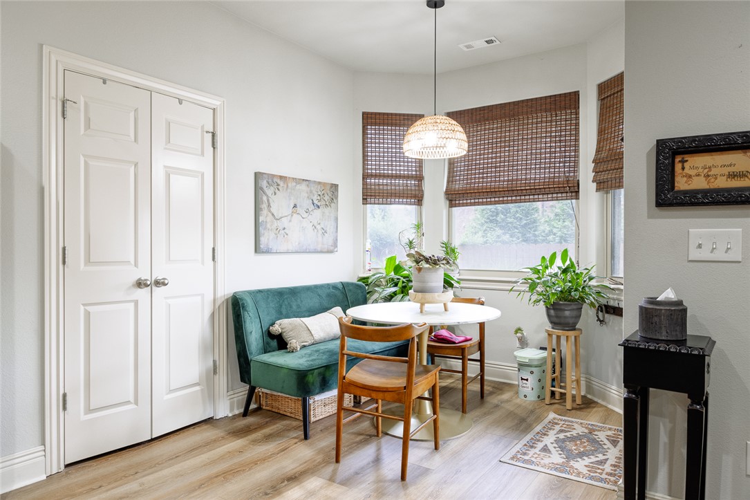 Crescent Lake - Residential