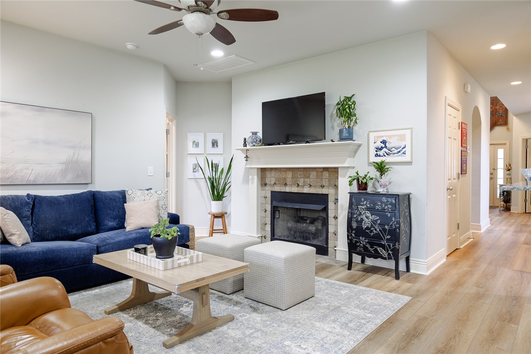 Crescent Lake - Residential