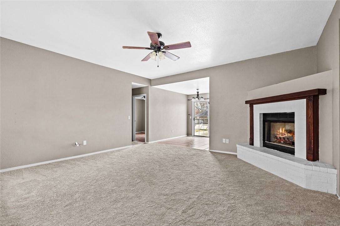 Centerpoint Sub Ph Ii Centerton - Residential Lease