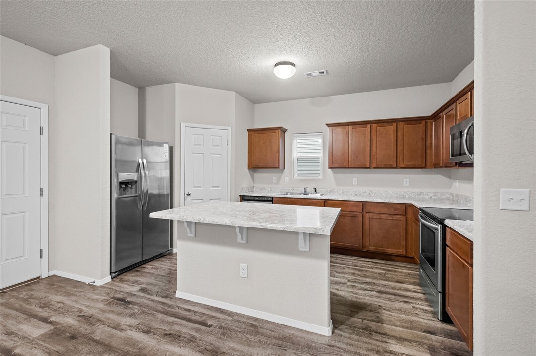 Coves Ph Iii - Residential Lease