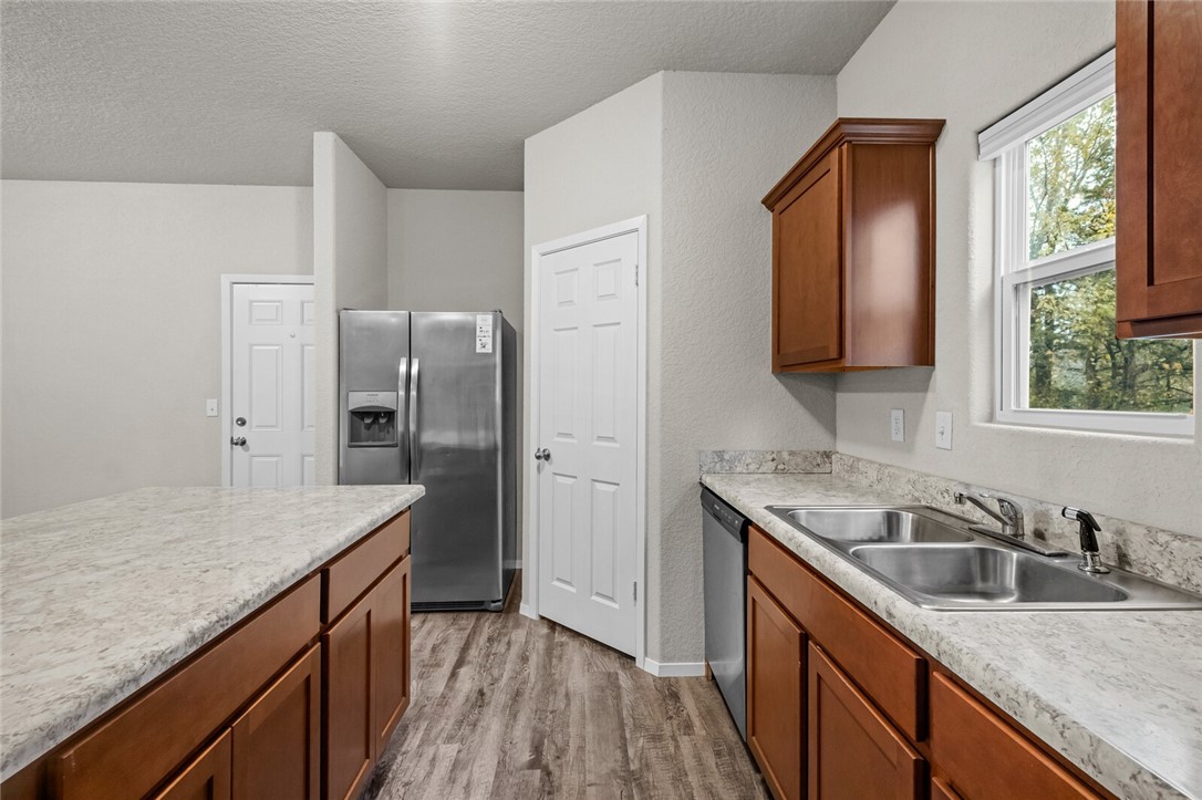Coves Ph Iii - Residential Lease