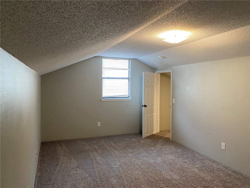 Oak Hill Iii Ph 1-Rogers - Residential Lease