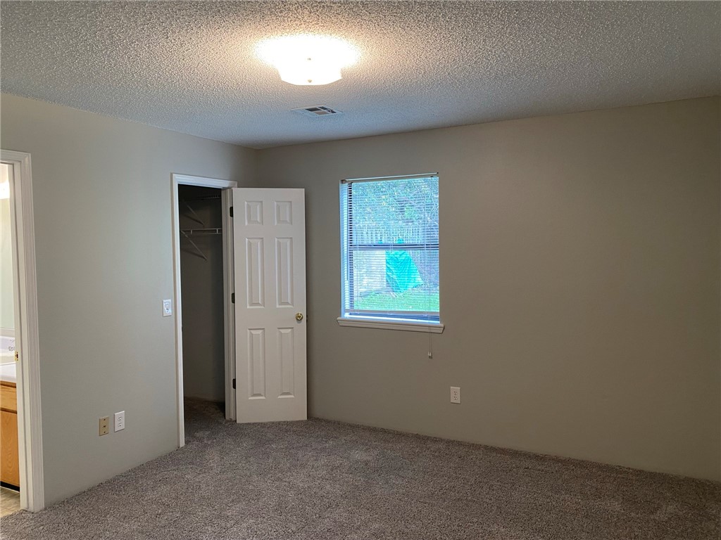 Oak Hill Iii Ph 1-Rogers - Residential Lease