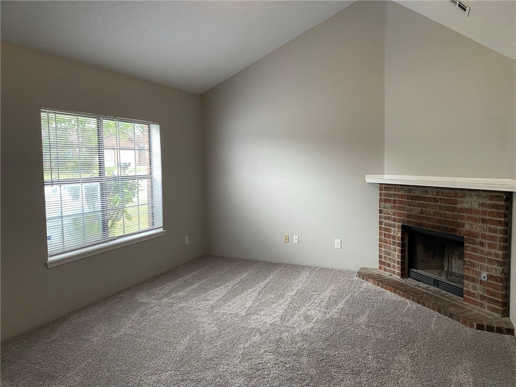 Oak Hill Iii Ph 1-Rogers - Residential Lease