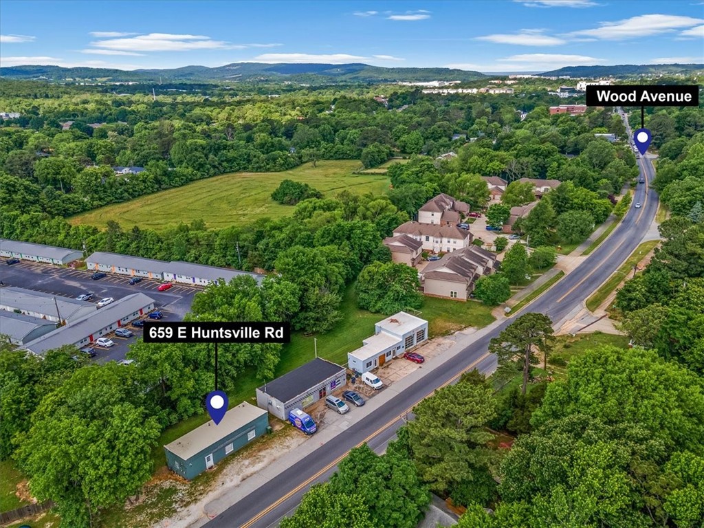 Aumicks Add - Commercial Lease