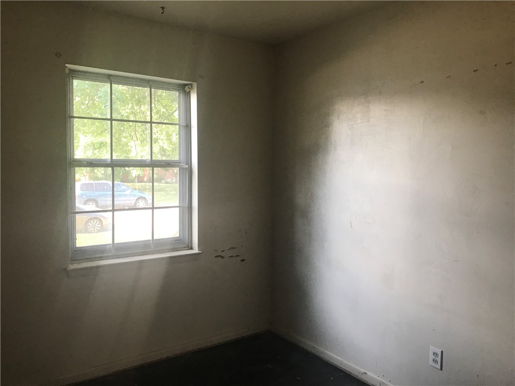 Elmdale Terrace Blocks E-J - Residential