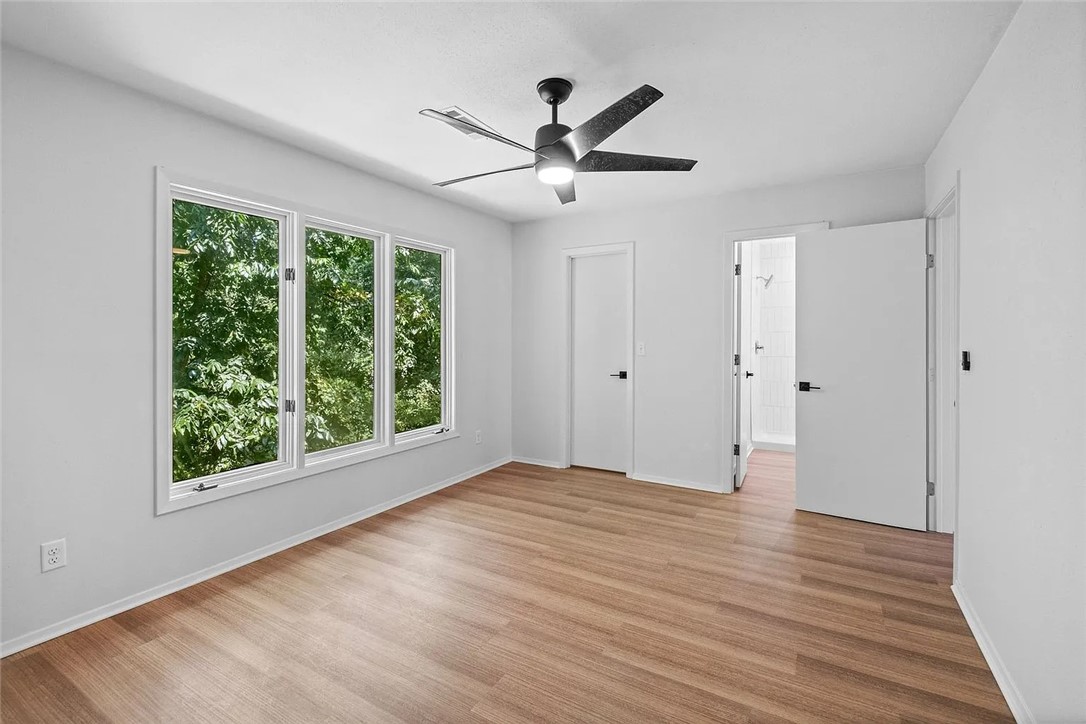 Townhouse Tct 3 A/K/A Drake Court Bvv - Residential