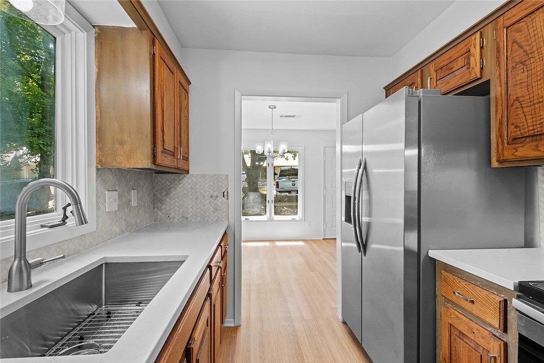 Townhouse Tct 3 A/K/A Drake Court Bvv - Residential