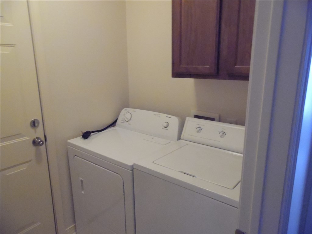 Green Ash Court Sub Rogers - Residential Lease