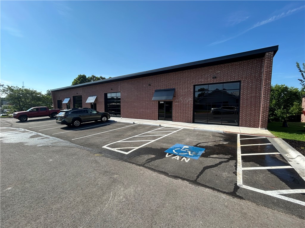 Hawks Landing - Commercial Lease