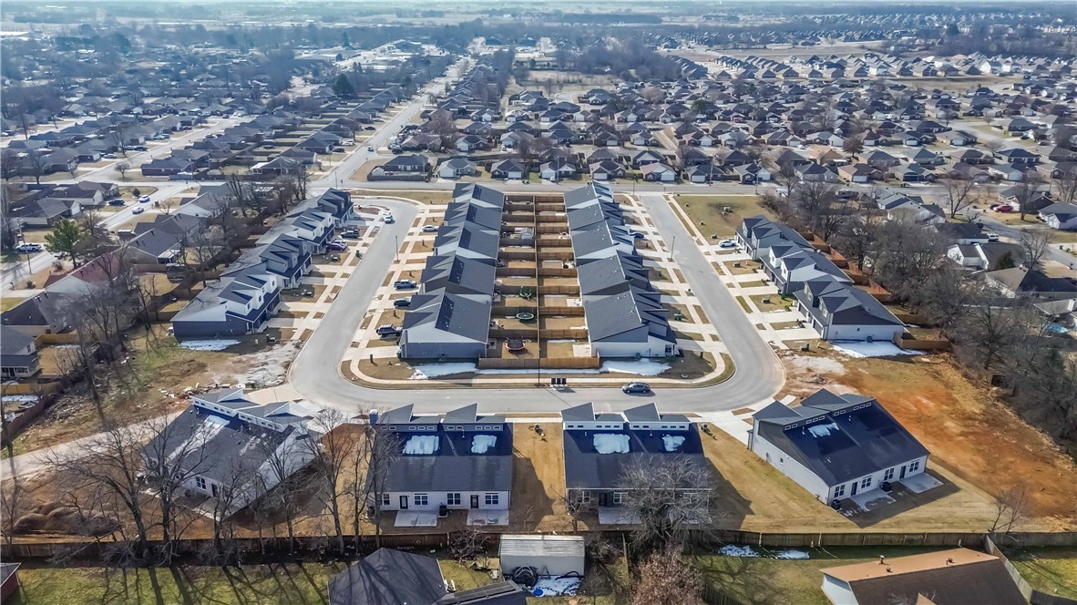 Bliss Street Twin Homes Sub Centerton - Residential