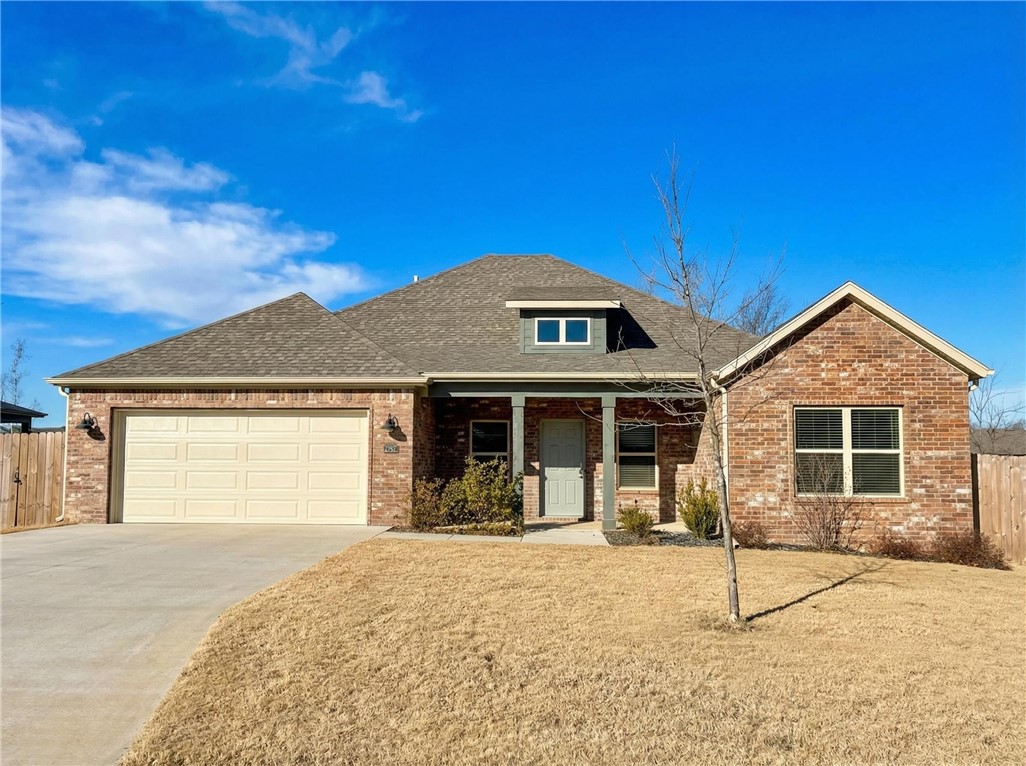 $3,500 Preferred Lender Credit to Qualifying Buyers! Welcome to Deere Creek in Springdale/Elm Springs! This stunning Heritage Plan offers 4 spacious bedrooms, 3 full baths, and a thoughtfully designed living space. The open-concept layout features tall ceilings, granite countertops, white custom cabinetry, gas log fireplace, and a large pantry—perfect for everyday living and entertaining. Enjoy the rare benefit of two en-suite bedrooms, including a luxurious primary suite with whirlpool tub, separate shower, and oversized closet. Full fence, blinds, and a 2-car garage included. Just steps from the neighborhood walking trail—this home delivers style, comfort, and convenience in one exceptional package. Schedule your private tour today!