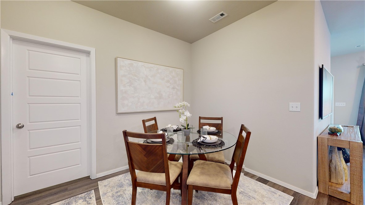WALNUT HILL SUB PH VI-PEA RIDGE - Residential