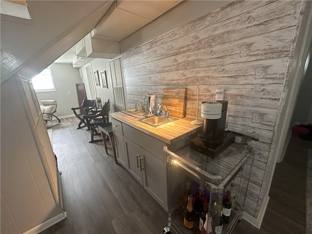 Pines Sub - Residential
