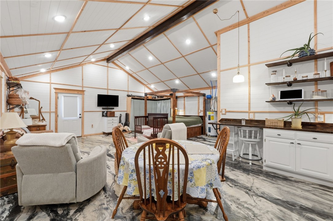 Lincoln Outlots - Residential