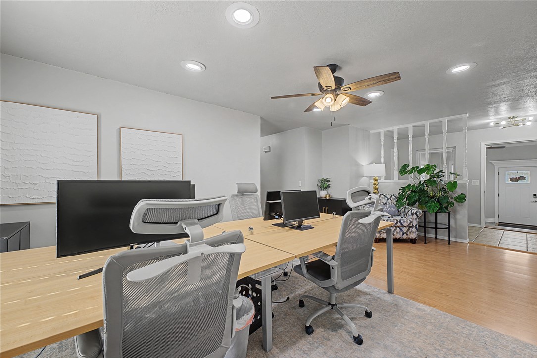 33-20-30-BENTONVILLE - Residential