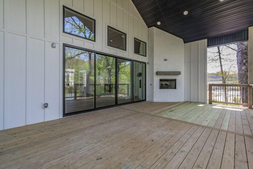 Oak Tree Centerton - Residential