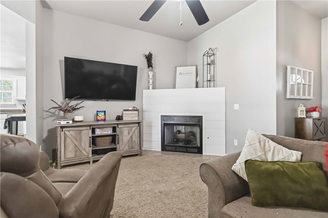 MAPLE GLENN SUB-PEA RIDGE - Residential