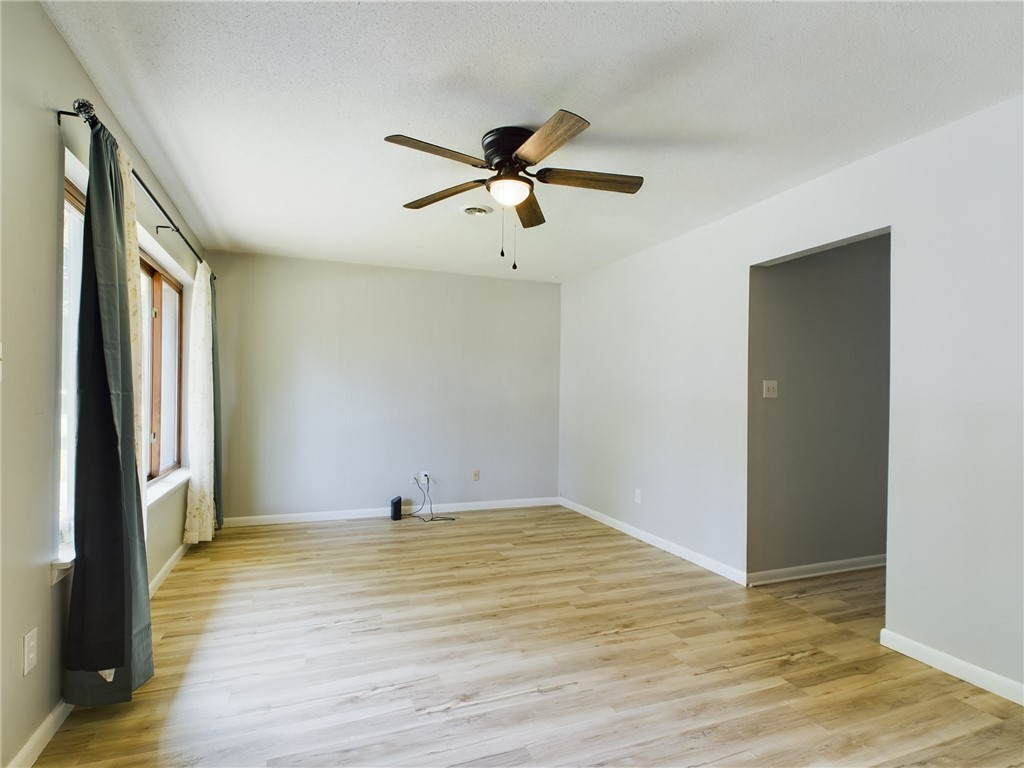 WOODLAND HEIGHTS III - Residential