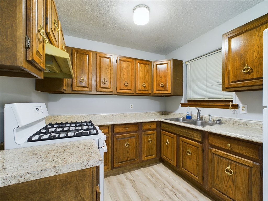 WOODLAND HEIGHTS III - Residential