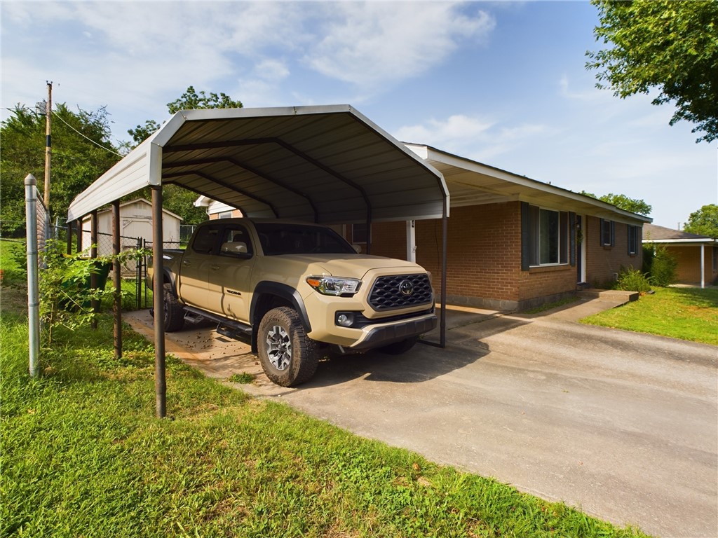 WOODLAND HEIGHTS III - Residential