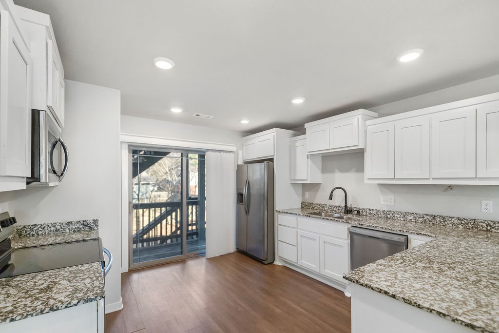 Bourbon Street Twnhms Hpr - Residential