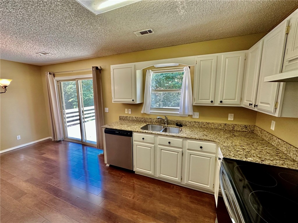 Wentworth - Residential Lease