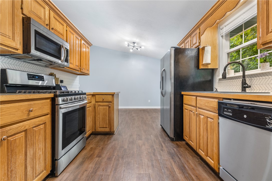 Benton Court Condominiums - Residential