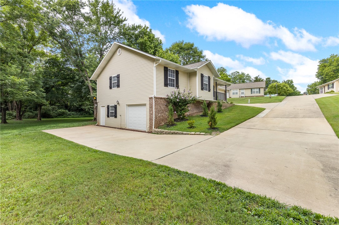 Benton Court Condominiums - Residential
