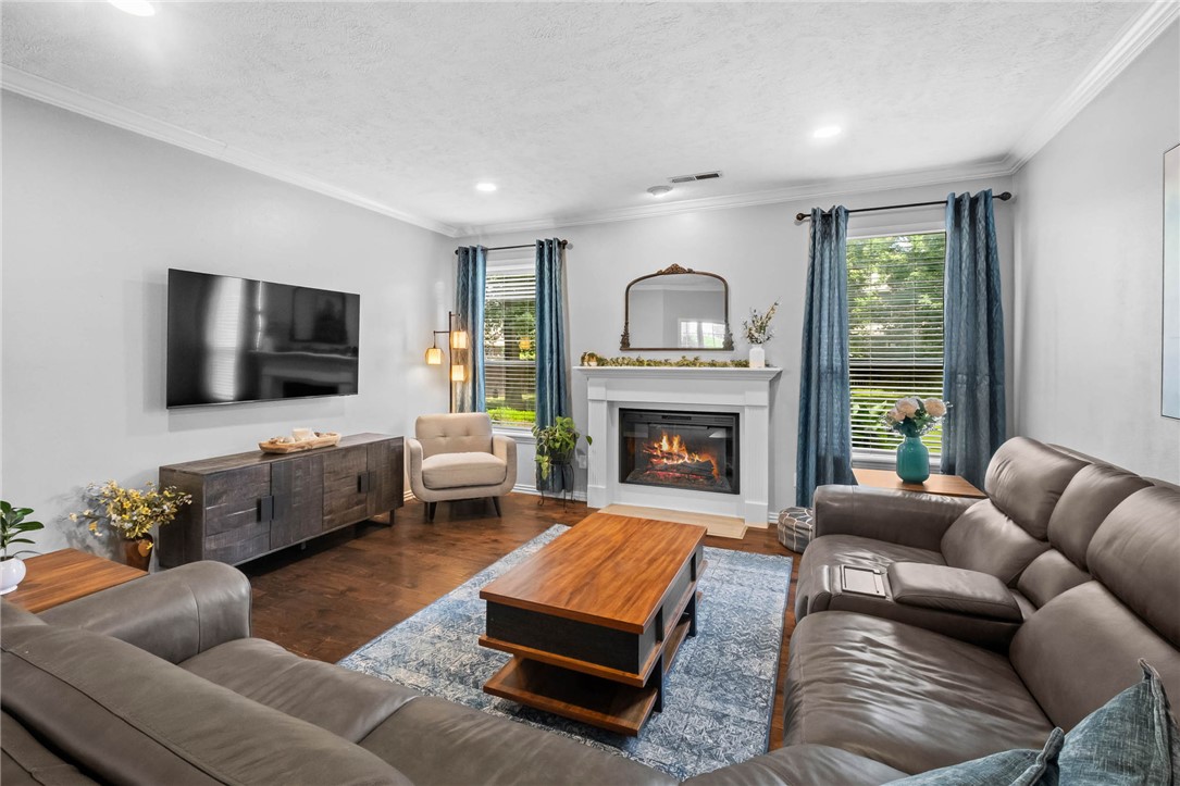 Highland Knolls - Residential