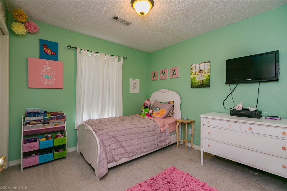 Twin Oaks Sub Ph II - Residential