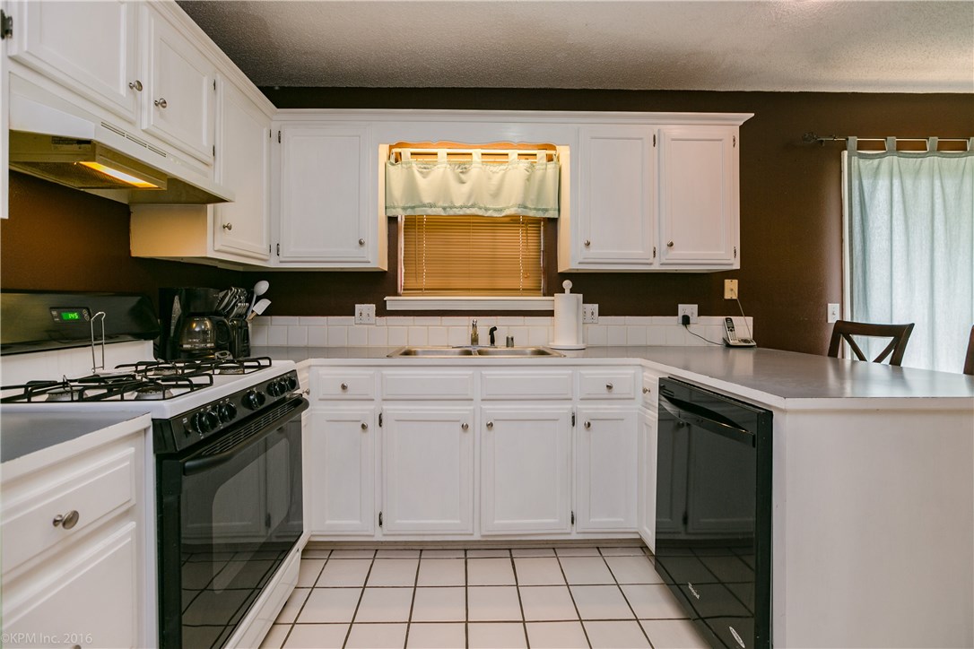 Twin Oaks Sub Ph II - Residential