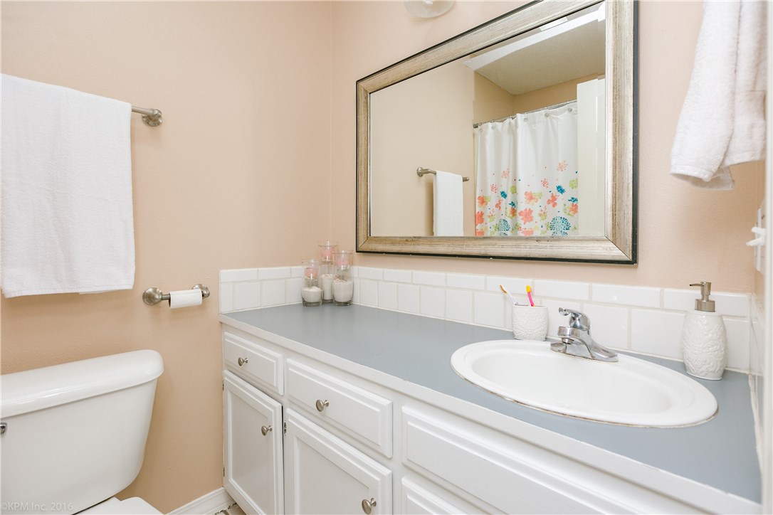 Twin Oaks Sub Ph II - Residential