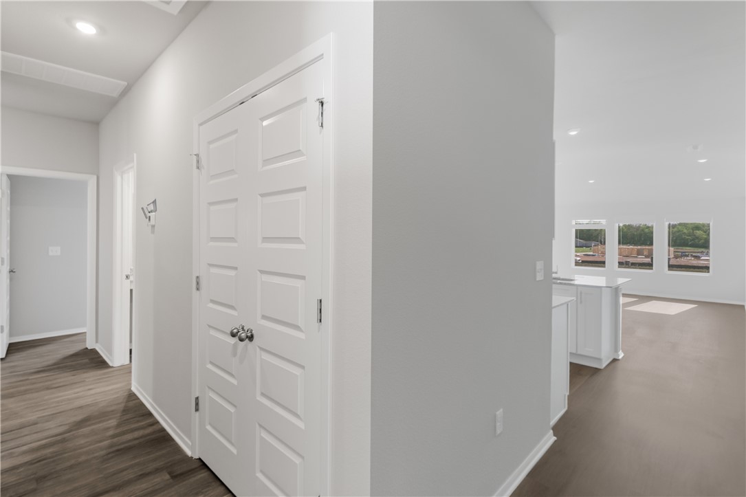 WOODWARD PARK PH II-HIGHFILL - Residential Lease