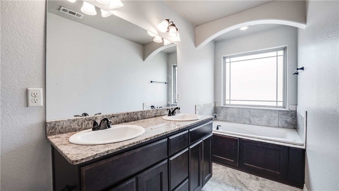 Tamarron Centerton - Residential