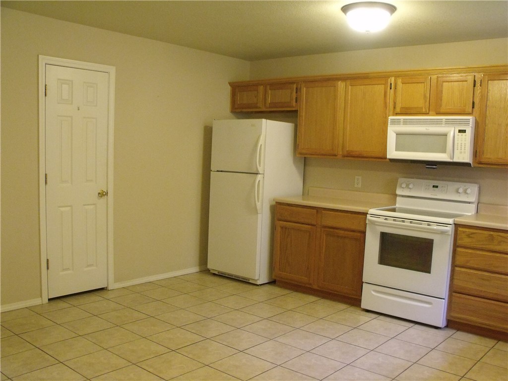 Appleridge Sub Centerton - Residential Lease