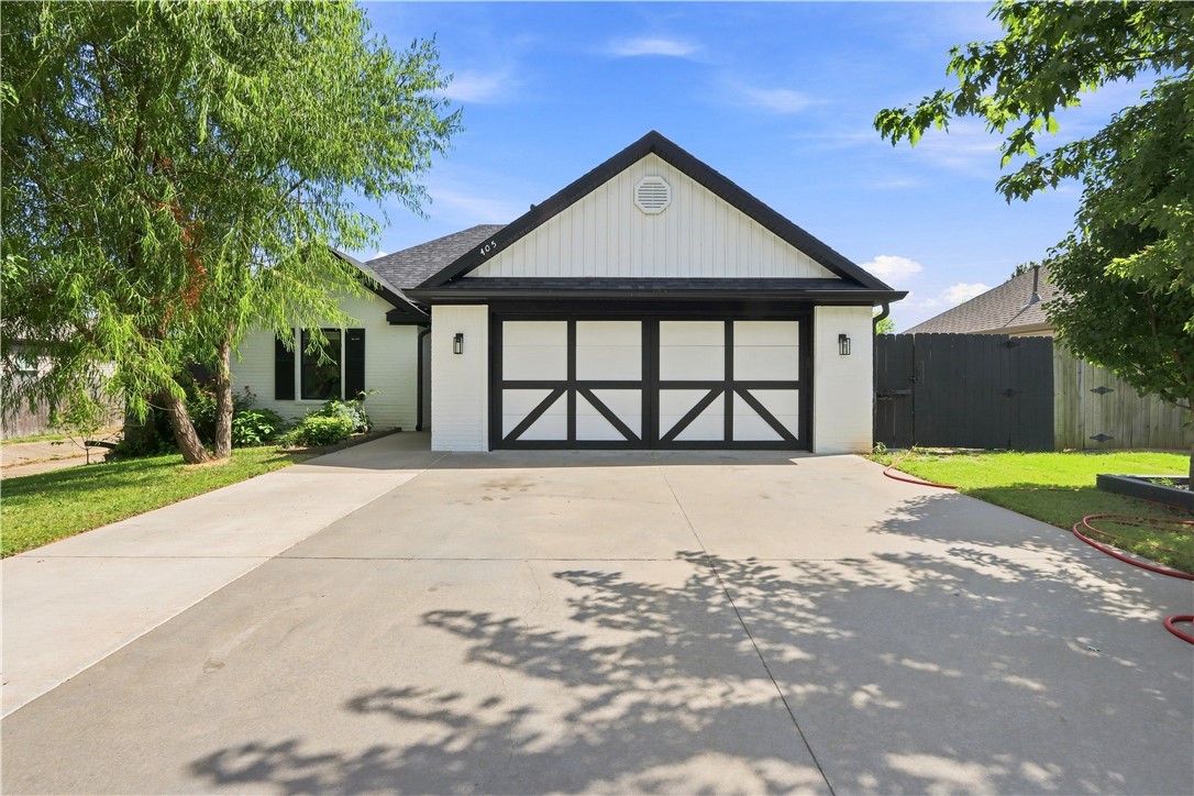 Nestled just minutes from downtown Springdale, this newly renovated 3-bedroom, 2-bathroom home offers the perfect blend of comfort and convenience. A short drive or bike ride will take you to a vibrant array of dining and shopping options. Recent upgrades include a new roof and widened driveway for additional parking space. The exterior and interior have been freshly painted, complemented by new ceramic tile throughout. The bathroom features an updated shower, and the kitchen now includes a vent hood. Plus, enjoy outdoor living with the addition of a new wood deck and a shed for all of your tools. Don't miss out on this incredible location!