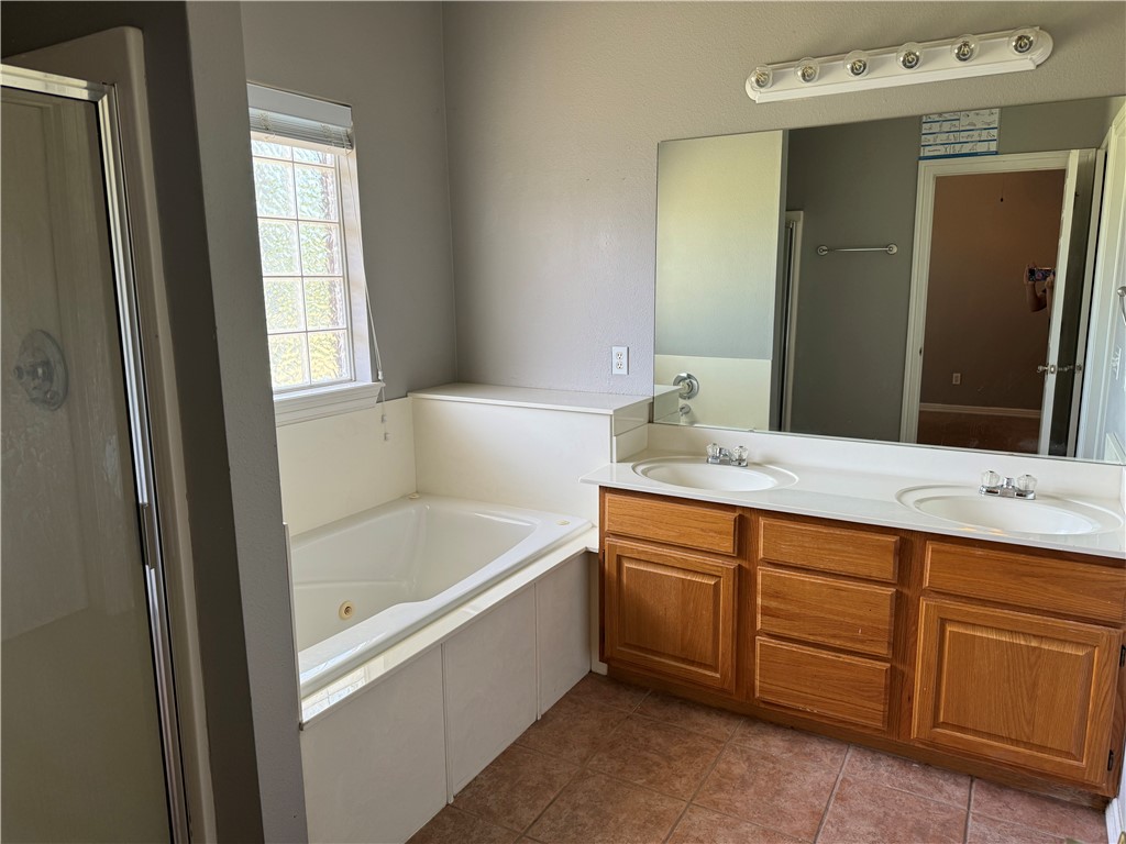 Higgins Sub Lowell - Residential Lease