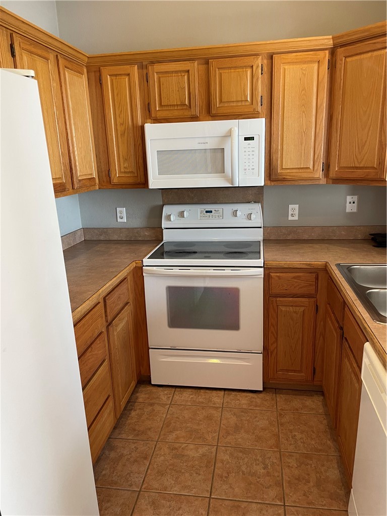 Higgins Sub Lowell - Residential Lease