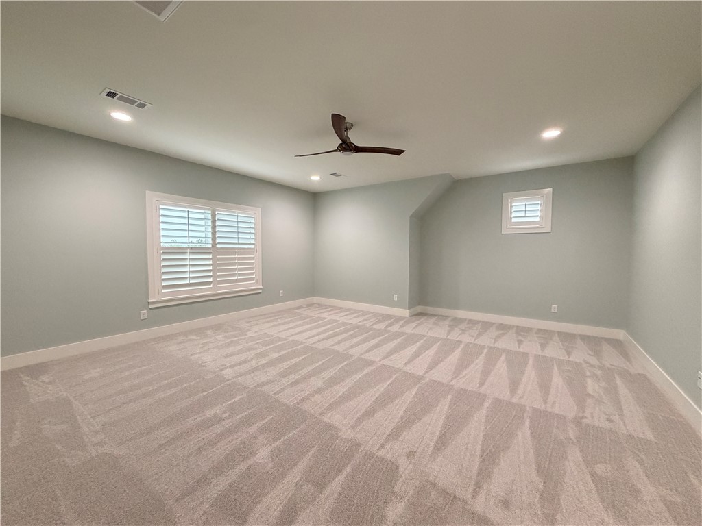 Crescent View - Residential