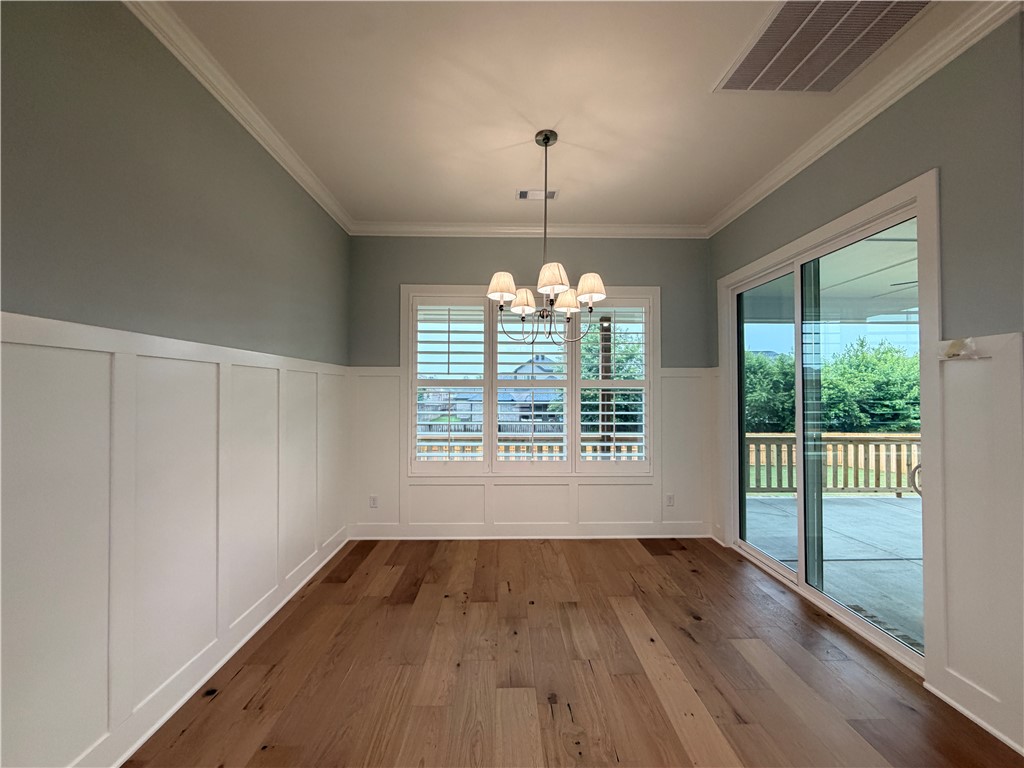Crescent View - Residential