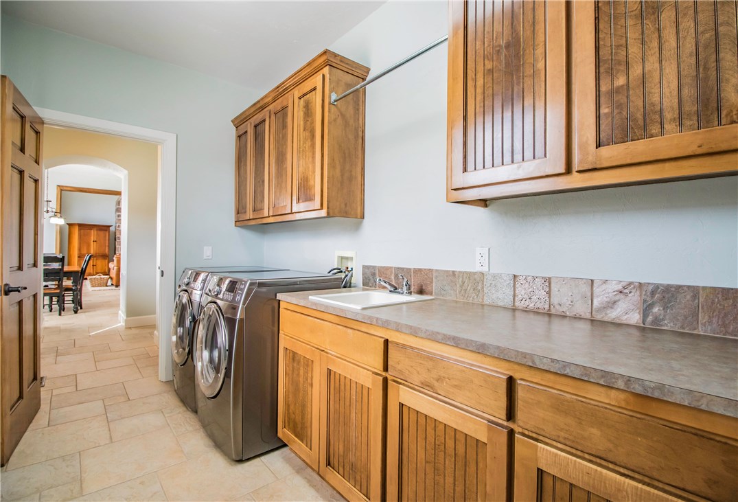 Creekstone - Residential