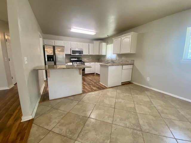 University Acres Sub - Residential Lease