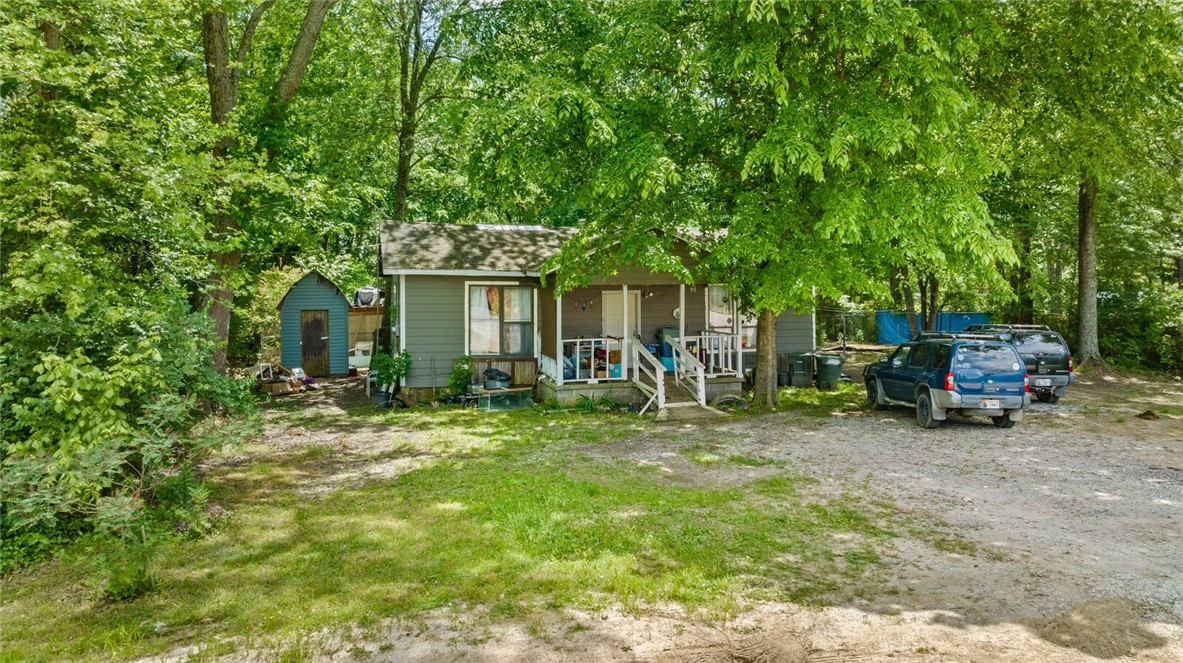 Fayetteville Outlots - Land