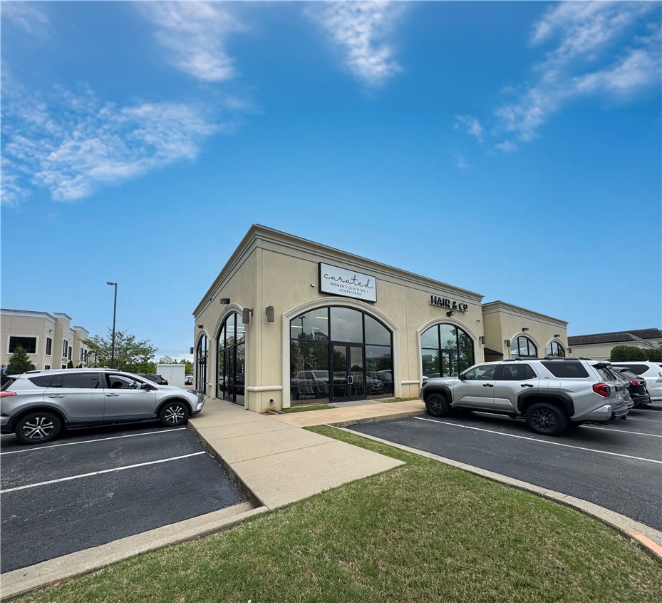 Bellafont Ph 2a - Commercial Lease