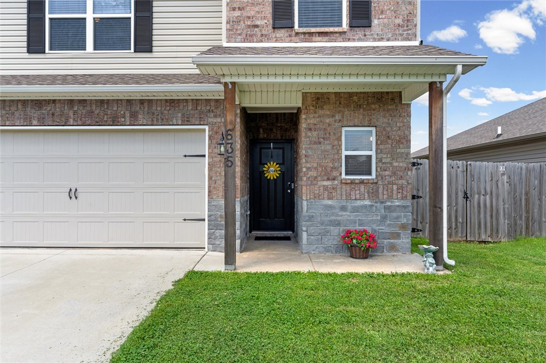 Lakewood Sub Ph Vii Lowell - Residential