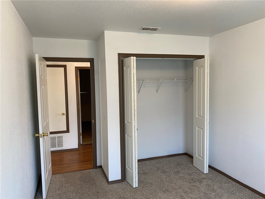Oaks Add Phase XIII - Residential Lease