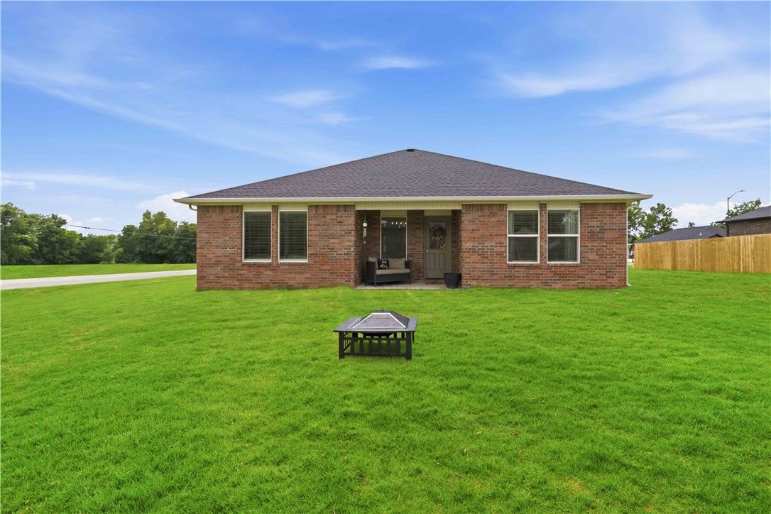 Whispering Oaks Sub Ph 1A Siloam Spgs - Residential