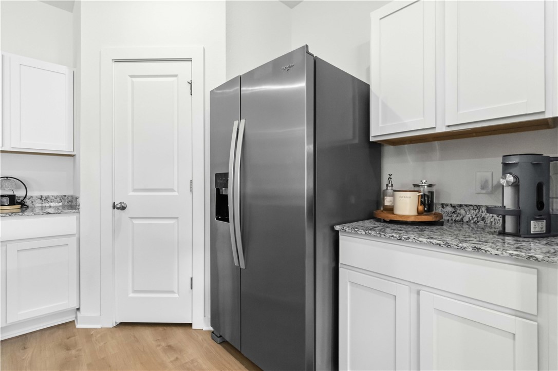Whispering Oaks Sub Ph 1A Siloam Spgs - Residential