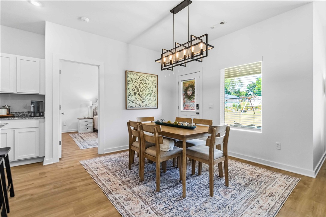 Whispering Oaks Sub Ph 1A Siloam Spgs - Residential